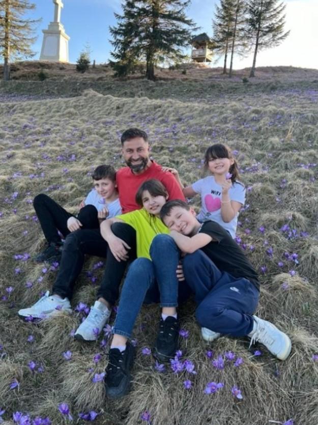 Cum arată copiii lui Cornel de la Insula Iubirii. Soțul Iustinei Loghin are doi băieți și două fete