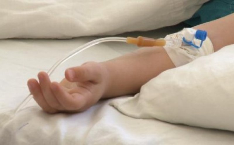 Un copil de 8 ani a fost forțat să bea alcool, după care a fost lăsat singur în pădure