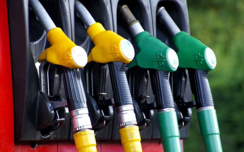 Prețul benzinei a explodat deja! Cu cât se va scumpi în perioada următoare combustibilul