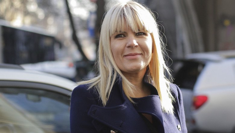 Primele imagini cu Elena Udrea în costum de baie. Cum arată vedeta la 48 de ani, după o naștere