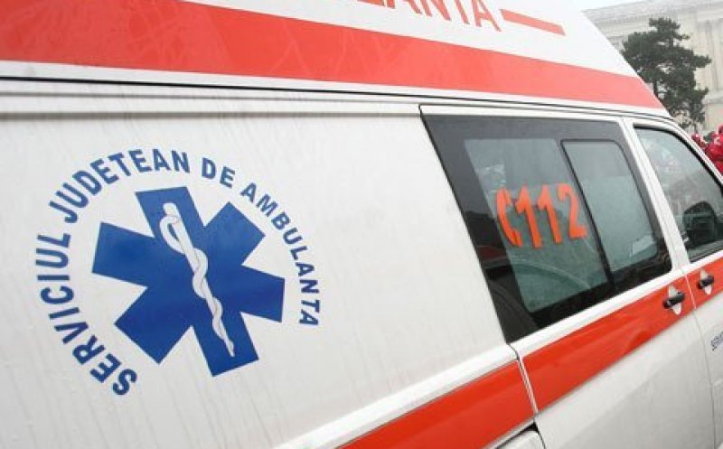 Un bărbat a supraviețuit după ce s-a aruncat de la etajul 10. Bărbatul intrase în depresie din cauza datoriilor