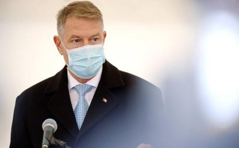 Klaus Iohannis, vizită la centrul de stocare a vaccinurilor anti-covid-19