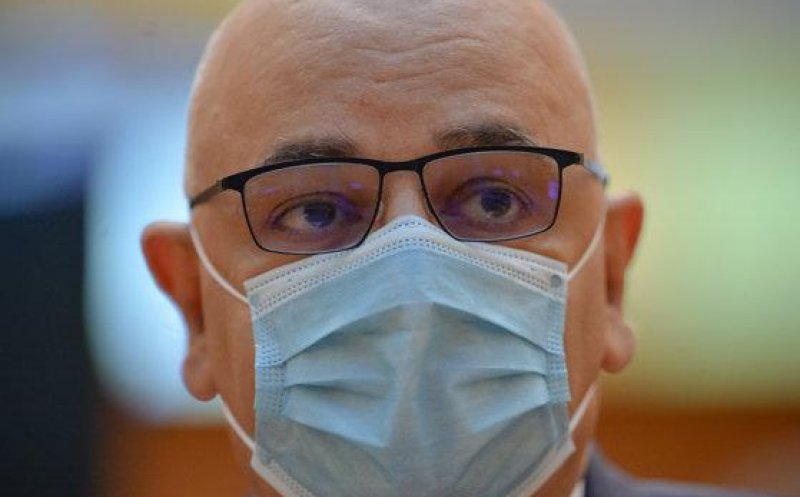 Raed Arafat se vaccinează luni împotriva COVID-19