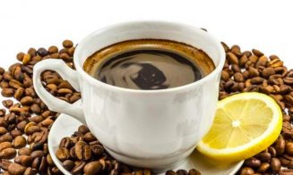 Amestecă cafeaua cu lămâie și bea-o dimineața. Efect miraculos în corpul tău