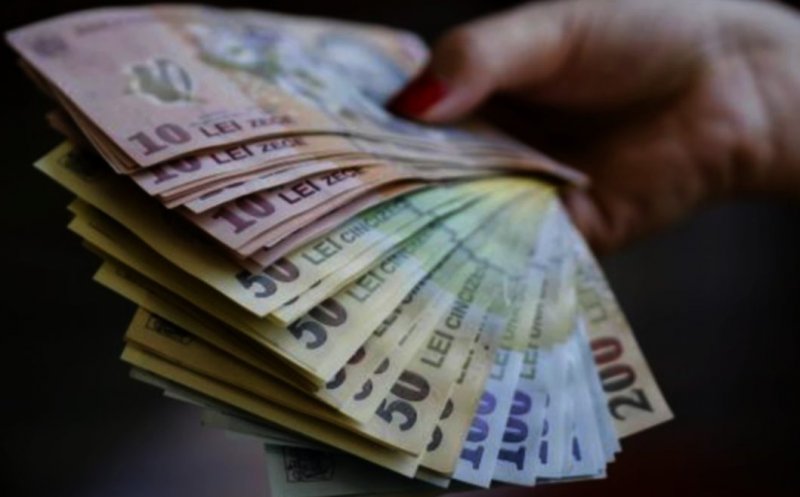 Guvernul aprobă majorarea salariului minim brut pe ţară. Cu cât va crește acesta în 2021