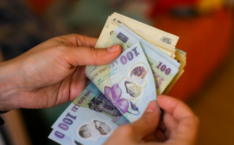 Se dau 1.000 de lei de la stat pentru toți românii. Ce trebuie să faci