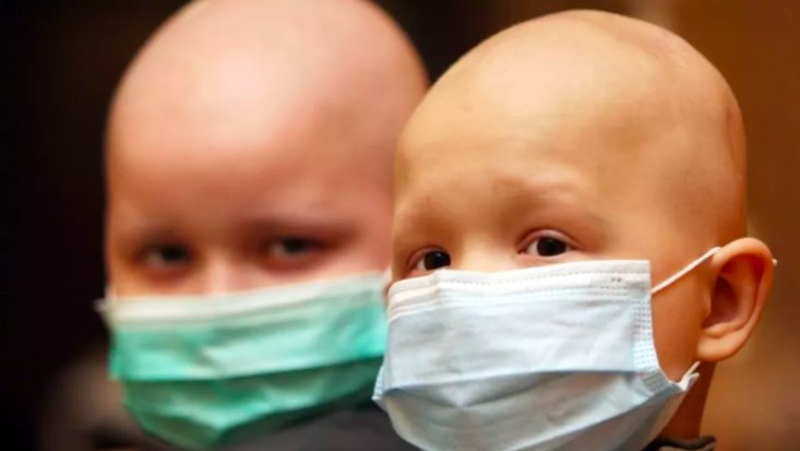 Copiii bolnavi de cancer, lăsați baltă din cauza restricțiilor. Le-a fost luată și ultima bucurie