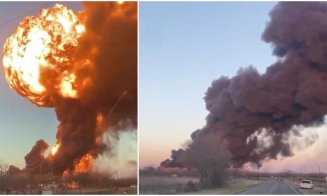 Explozie uriaşă după ce un tren s-a ciocnit cu un TIR. 13 din cele 110 vagoane au deraiat după impact