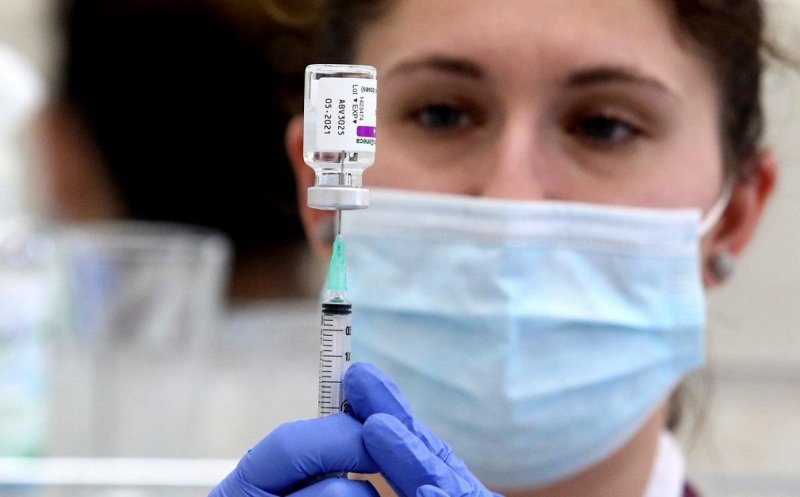 Țara cu cea mai mare rată de decese din lume din cauza Covid-19 plânge după vaccin