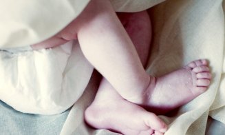 Bebeluși născuți morți, după ce mamele au avut Covid-19