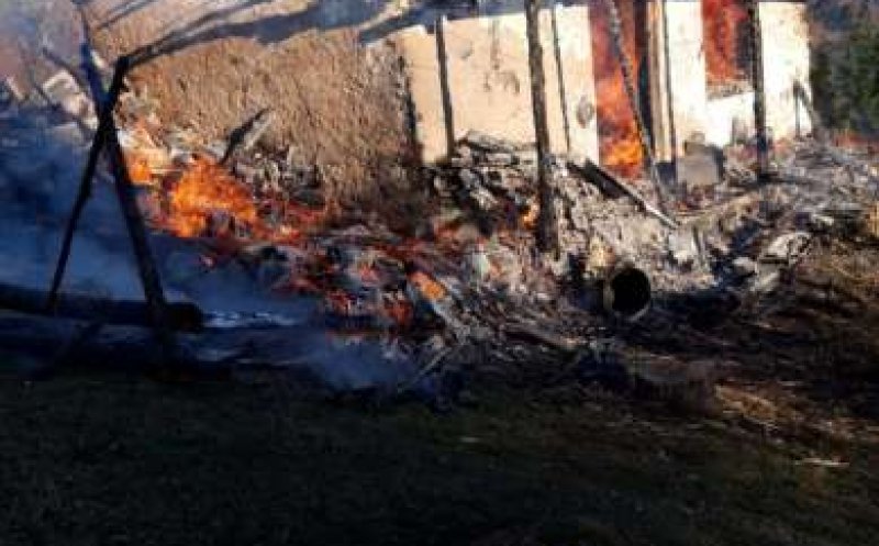 Femeie de 88 de ani, decedată în incendiul care i-a cuprins casa